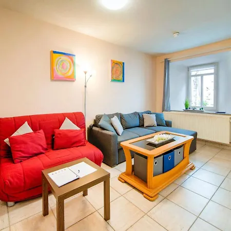 Comfy Holiday In With Garden